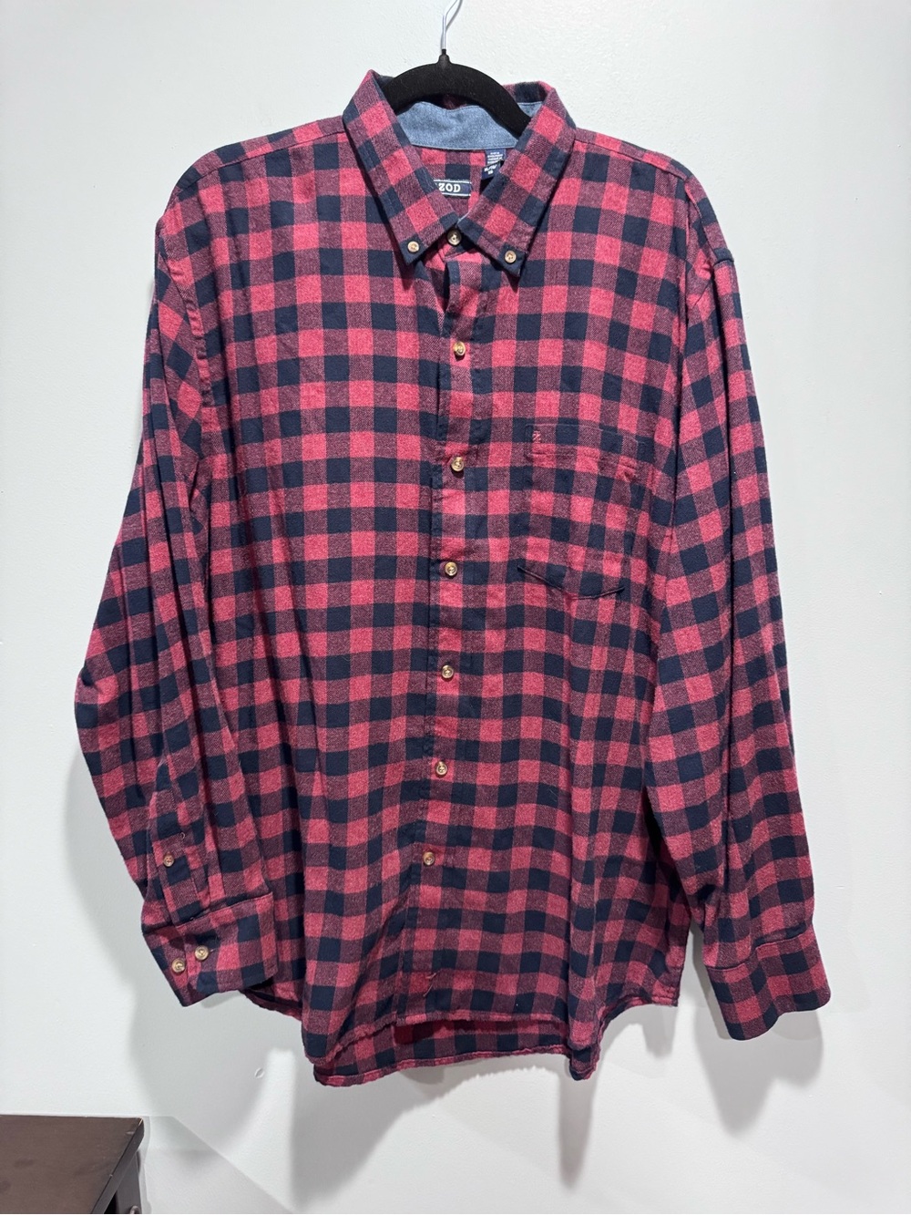 Izod Men’s Black and Red Buffalo Plaid Button-Down Shirt